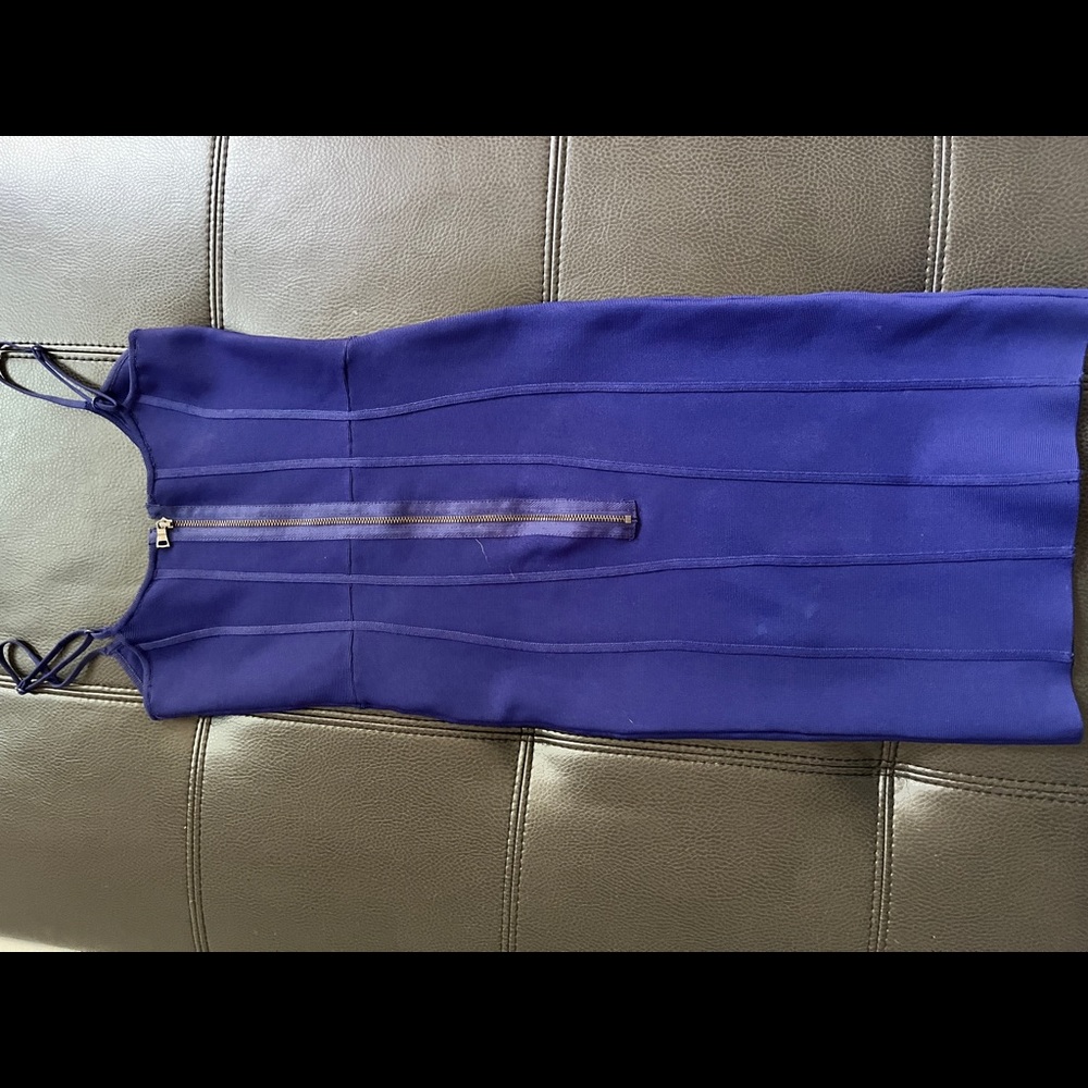 BCBGMAXAZRIA Bodycon Dress